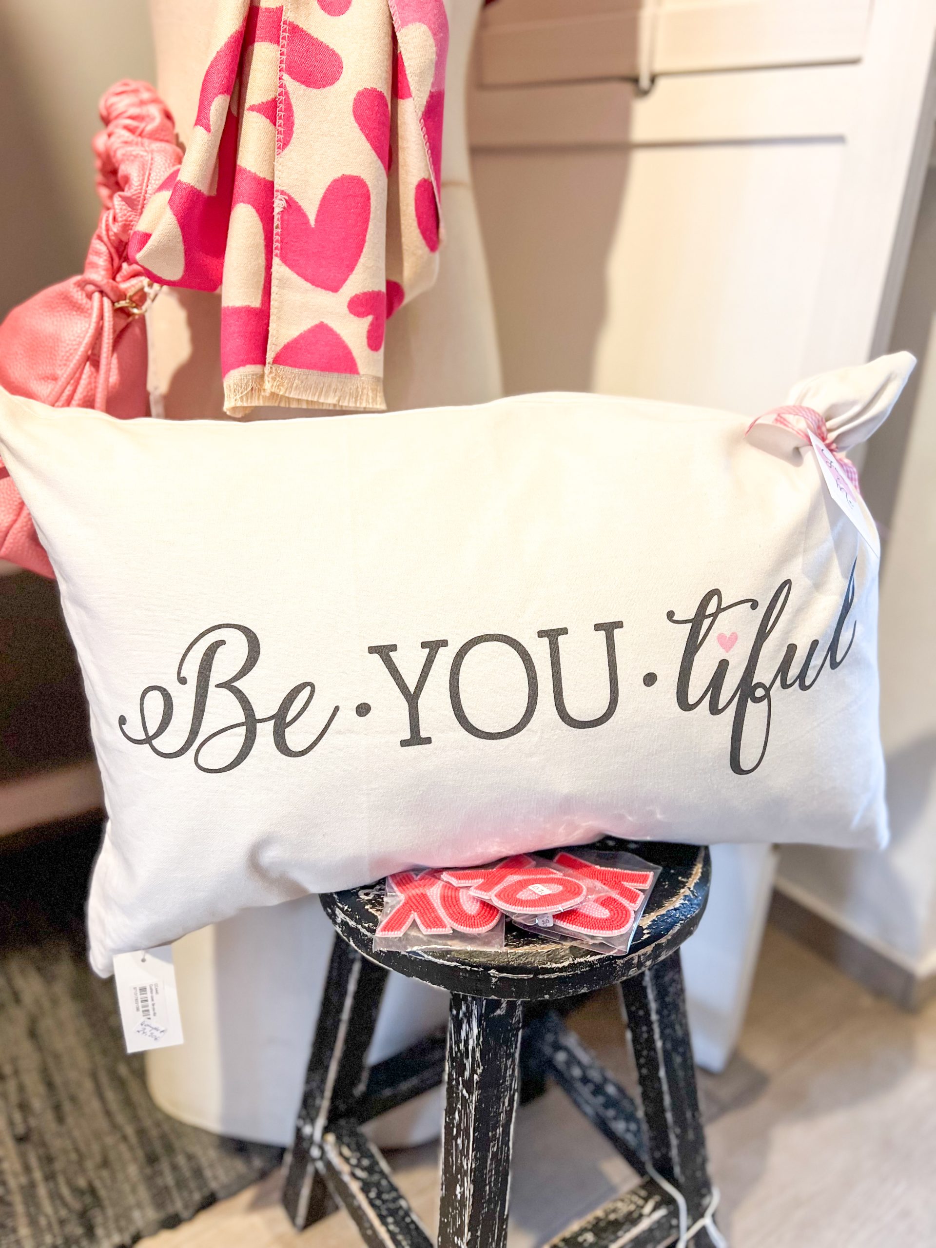 Krasilnikoff Kissen, weiß, be-you-tifull, weiß