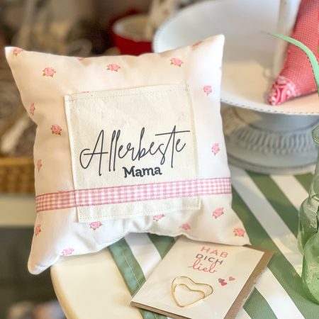 PILLOW TALK, Zierkissen „Allerbeste Mama“,  rosé-Röschen