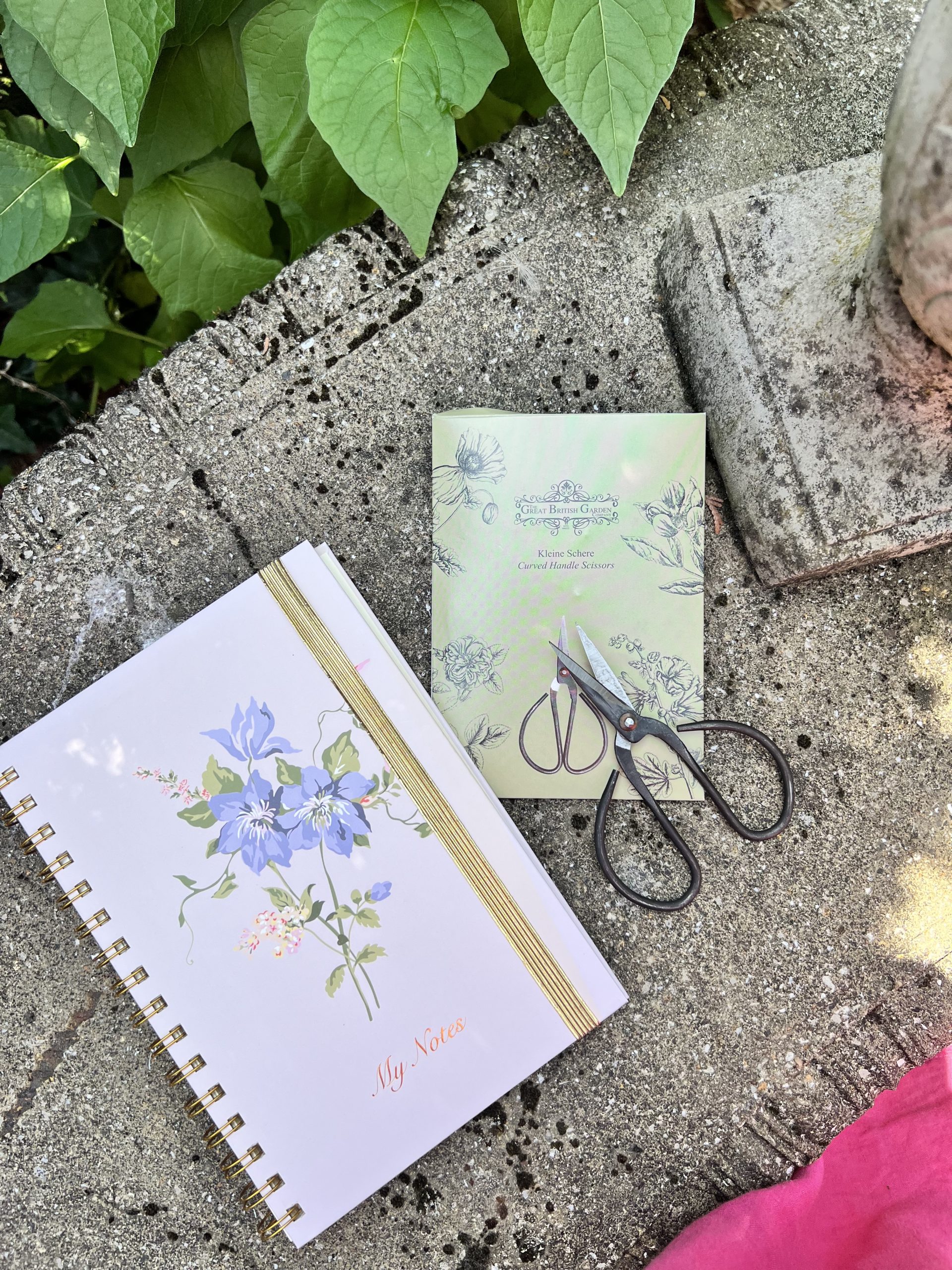 SOMMERWOCHEN Angebot, Blumengarten #7 Notizbuch + Gartenschere